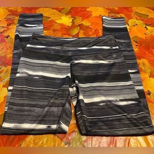 🌺3 for $30🌺90 DEGREE By Reflex, Stretchy Active Wear Pants, Size S. (PT05)